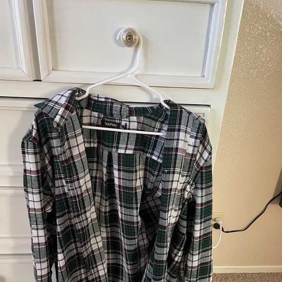 flannels - Picture 3 of 10
